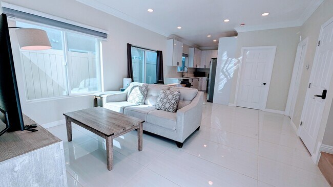 Foto del edificio - 342 Pasadena Ave