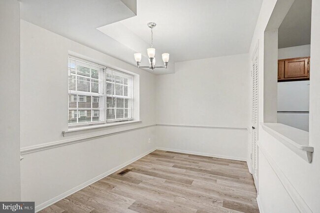 Building Photo - 208 Timber Trail