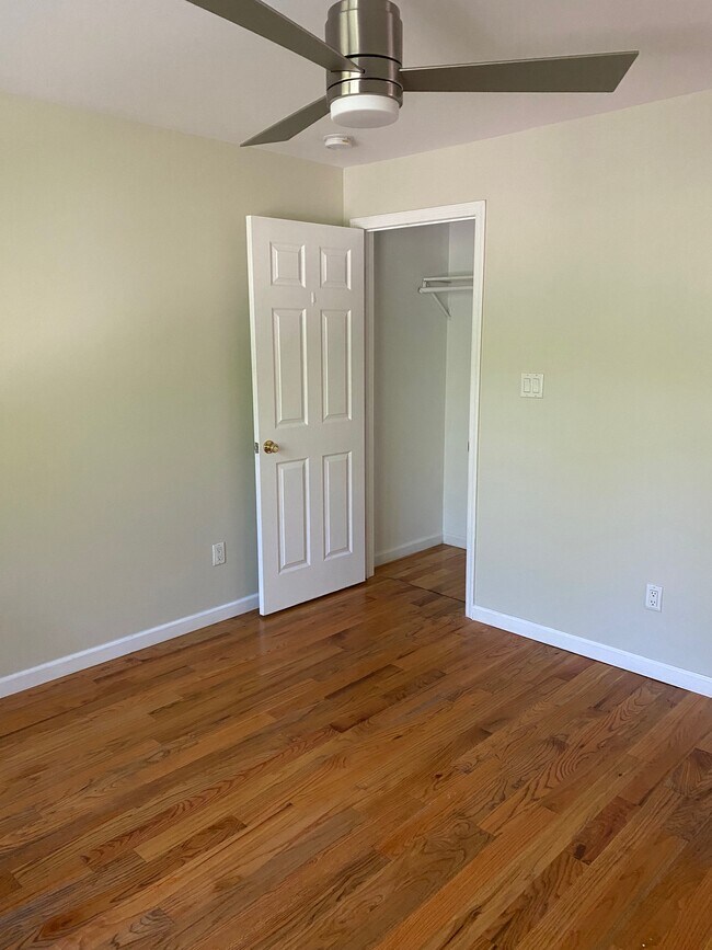 Bedroom 2 - 61 Steuben Blvd