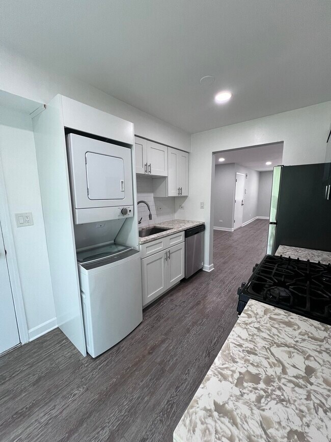Building Photo - 224 E Rimini Ct