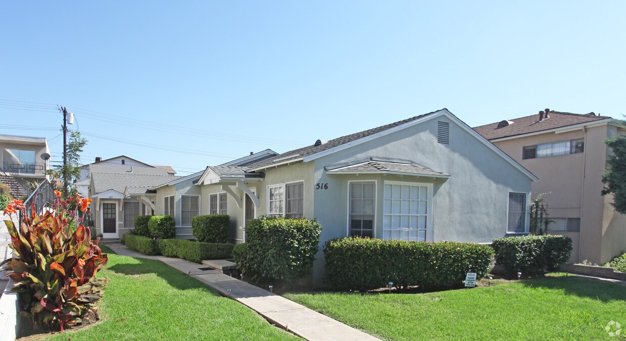 Primary Photo - 516 E Palm Ave