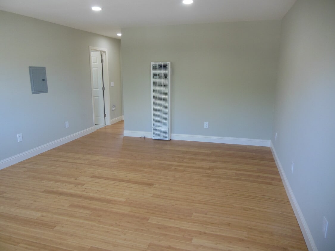 770 Meadow Ave Unit 5, Pinole, CA 94564 Apartments in Pinole, CA