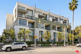 Building Photo - 13045 Pacific Promenade