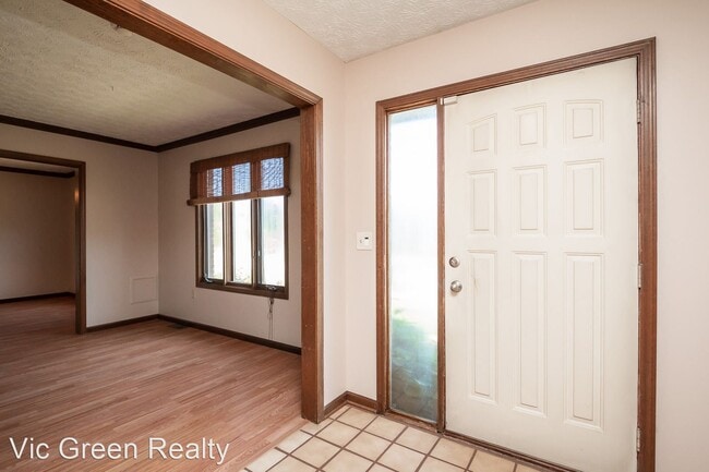 Building Photo - 4 br, 4 bath House - 70 Thistledown Ln