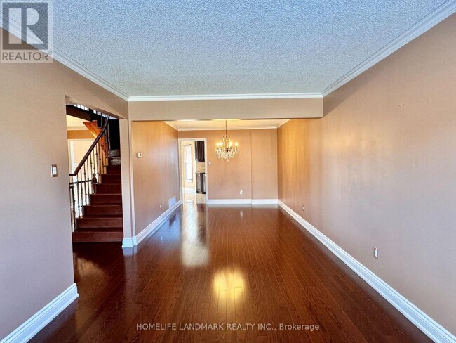 Building Photo - 1049 Wetherby Ln