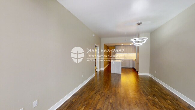 Building Photo - 333 Beale St