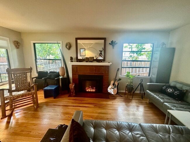 Foto del edificio - Palo Alto Dream Rental with Backyard Parad...