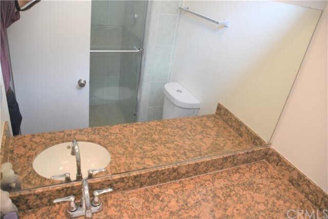 Foto del edificio - 13858 Rose St