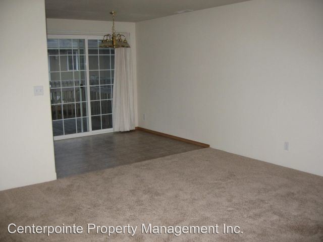 Building Photo - 2516 Castle Ave