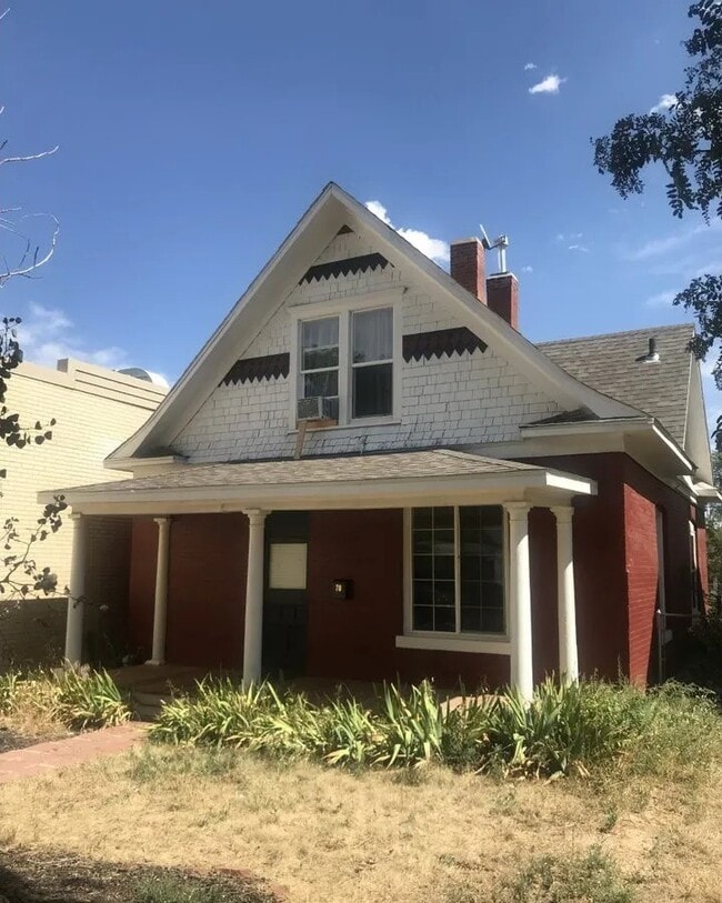 Building Photo - 70 S 3rd Ave
