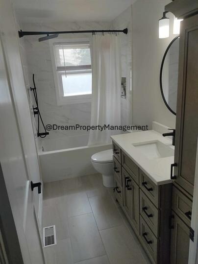 Photo du bâtiment - 101 Hanna Crescent