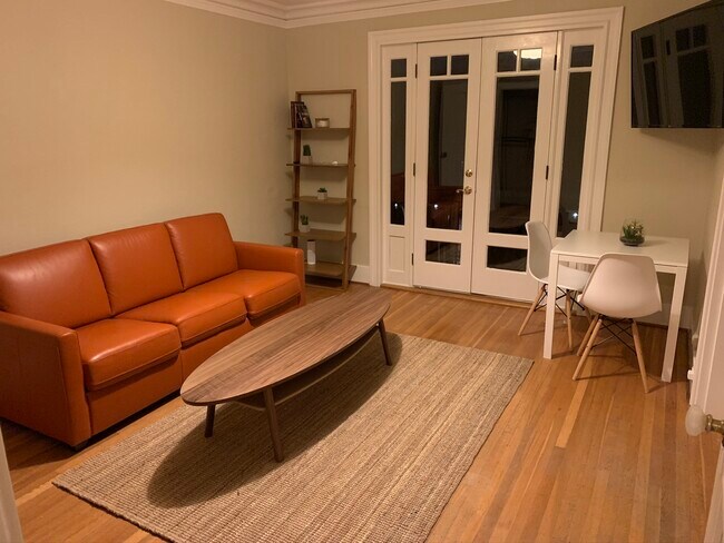 Foto del edificio - 1811 NW Couch St