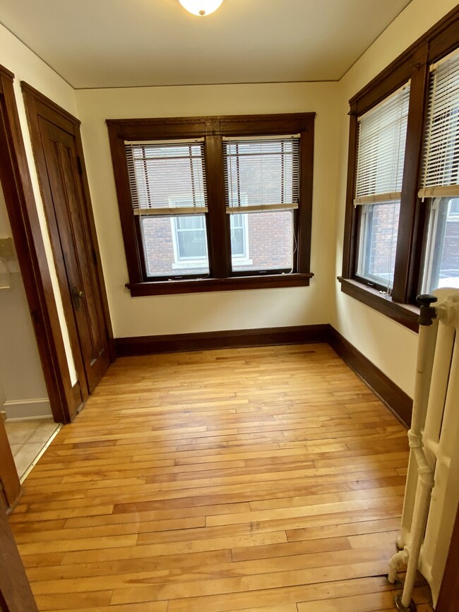 Building Photo - 301 Norris Ct