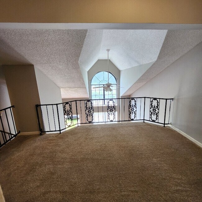 Building Photo - PINSON AREA, 2BR/2BA