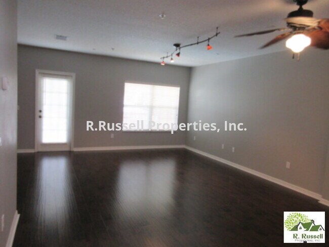 Foto del edificio - 280 Solaris Wharf St