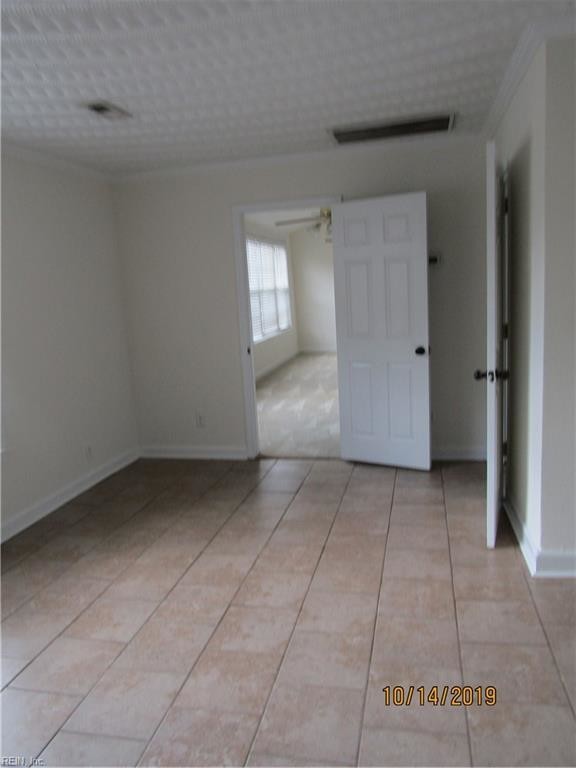 Building Photo - 4 bedroom in Chesapeake VA 23323