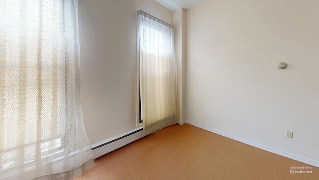 Foto del edificio - 28 Juniper St