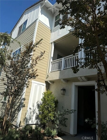 Building Photo - 142 Lantana Dr