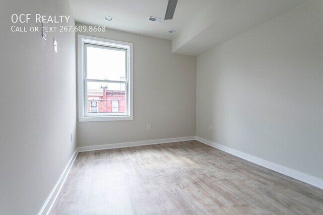 Foto del edificio - 2 Bed Grays Ferry Apartment