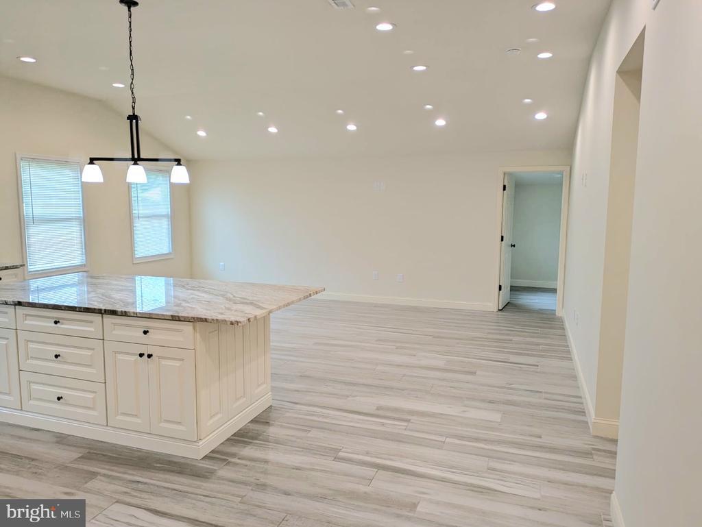 Foto principal - 57 Swan Ln