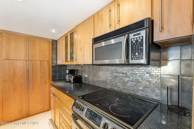 Foto del edificio - 4800 Ocean Beach Blvd