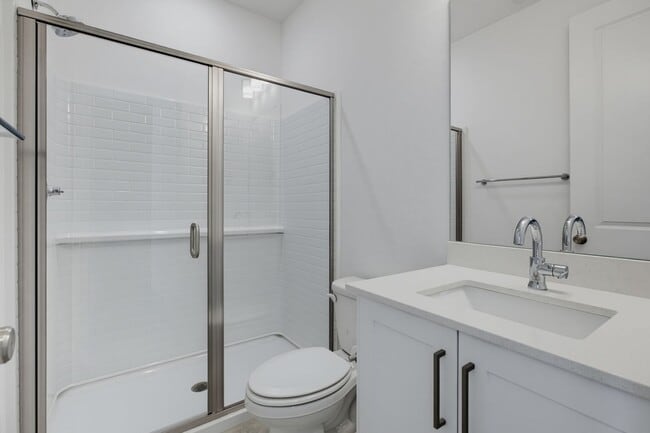 Building Photo - Exceptional Tehaleh Living with EV Charger & A/C
