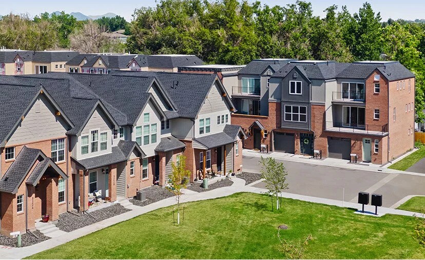 Foto principal - 8048 W 52nd Ln