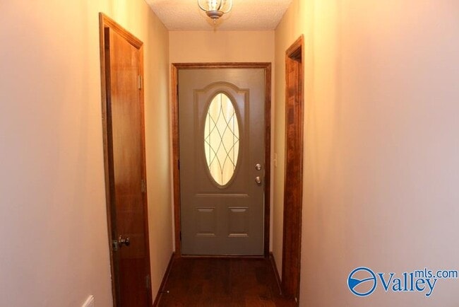 Building Photo - 141 Wedgewood Terrace Rd