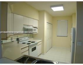 Foto del edificio - 3245 NE 184th St