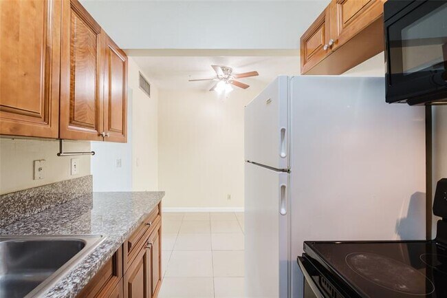 Foto del edificio - 432 SE 20th St