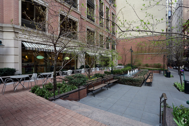 Patio - Liberty Plaza