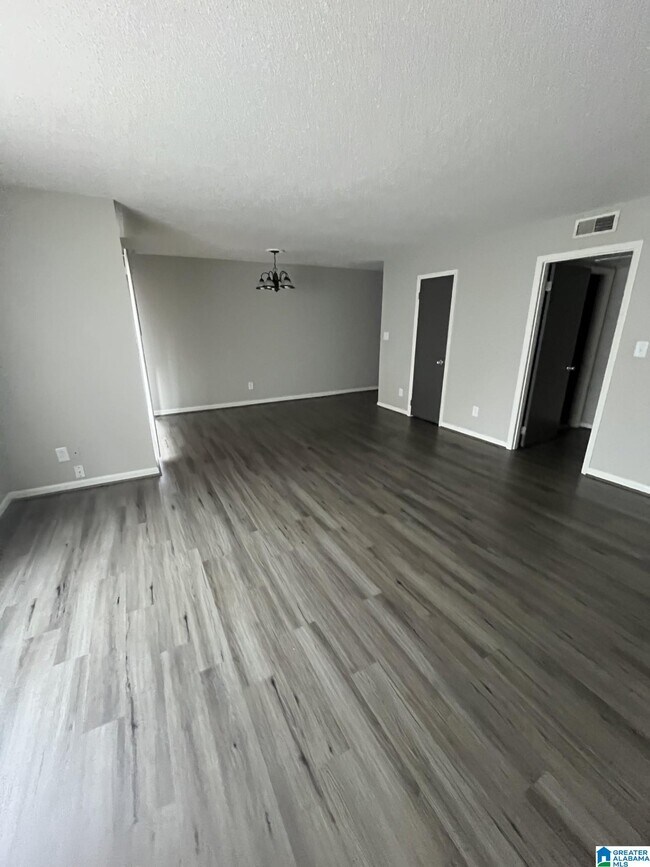 Foto del edificio - 1340 32nd St S