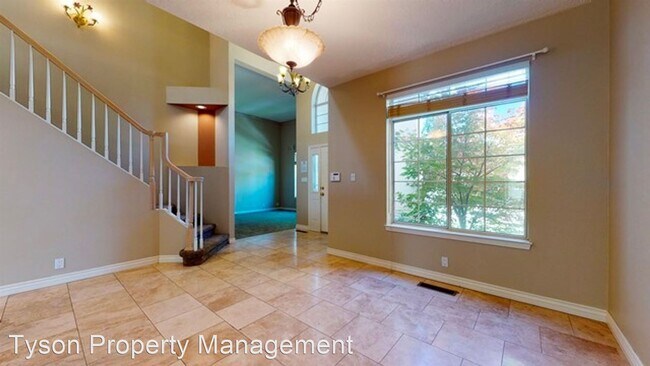 Building Photo - 3 br, 2.5 bath House - 12016 Caribou NE
