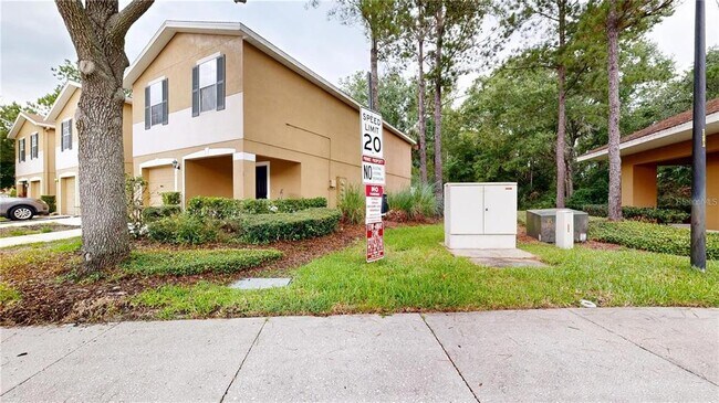 Foto del edificio - 4104 Winding River Way