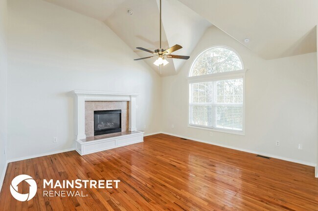 Foto del edificio - 10926 Rowland Ave