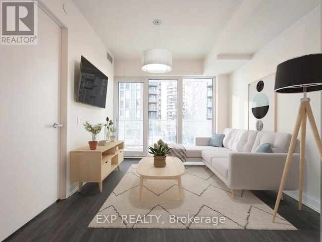 Building Photo - 88 Queen St E