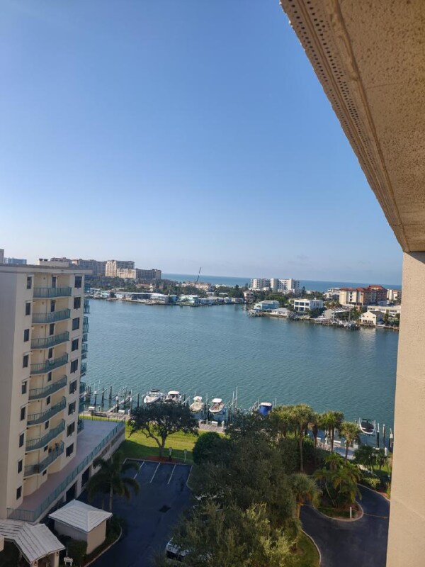 690 Island Way Unit 1112, Clearwater, FL 33767 Condo for Rent in