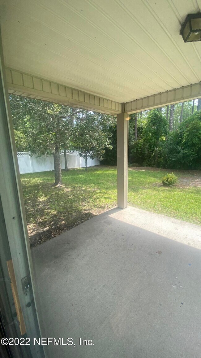 Building Photo - 408 S Aberdeenshire Dr