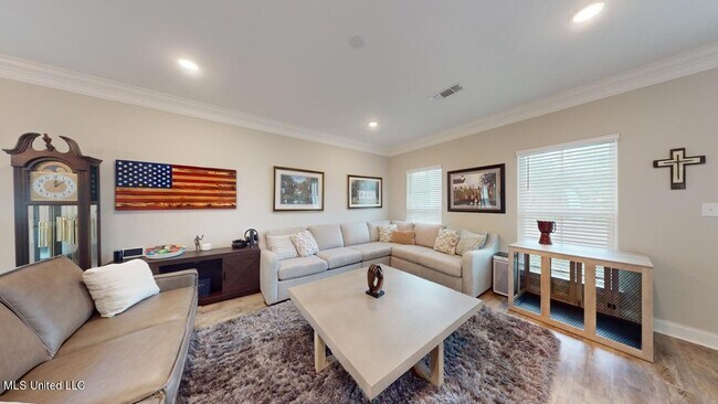 Foto del edificio - 2506 Beach Blvd