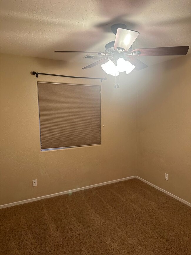 Building Photo - Open floor plan home for rent in Shannon R...