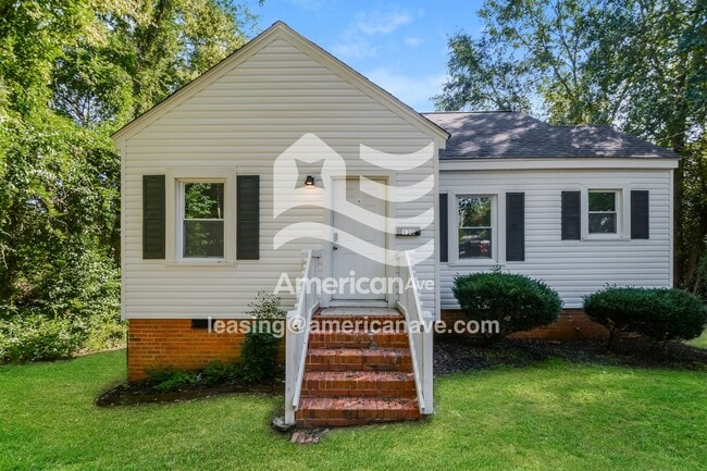 Building Photo - 130 Kensington Cir