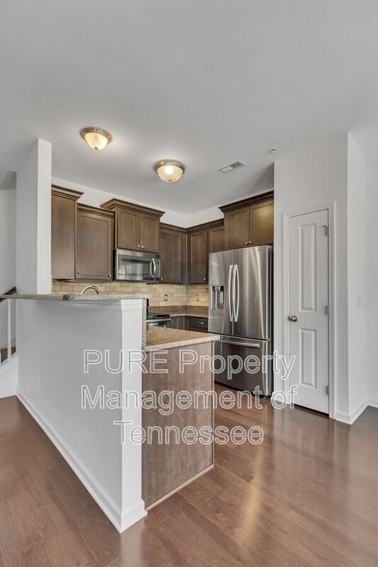 Foto del edificio - 207 Shirebrook Cir