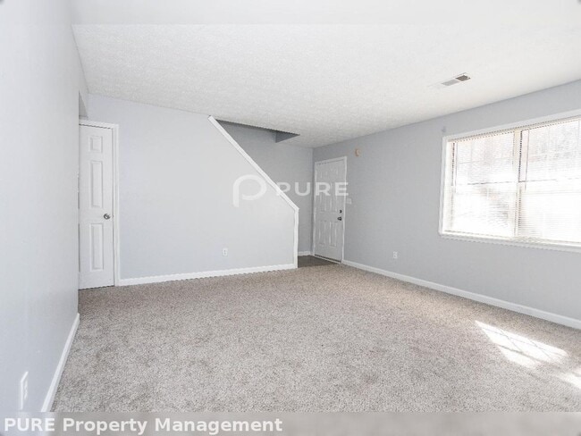 Building Photo - 6528 Buffington Rd