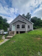 Building Photo - 48 E Pembroke Rd