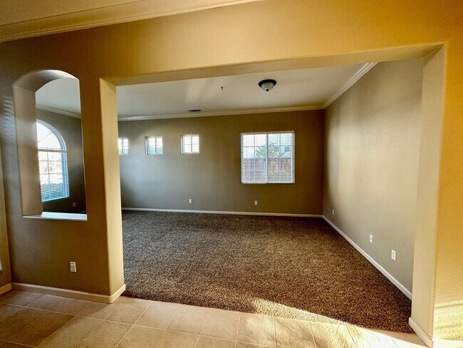 Building Photo - 4 br, 2 bath House - 1067 Sleepy Hollow Road