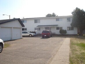 Building Photo - 507 Grand Ave