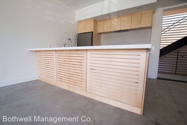 Foto del edificio - 2535 Brant St