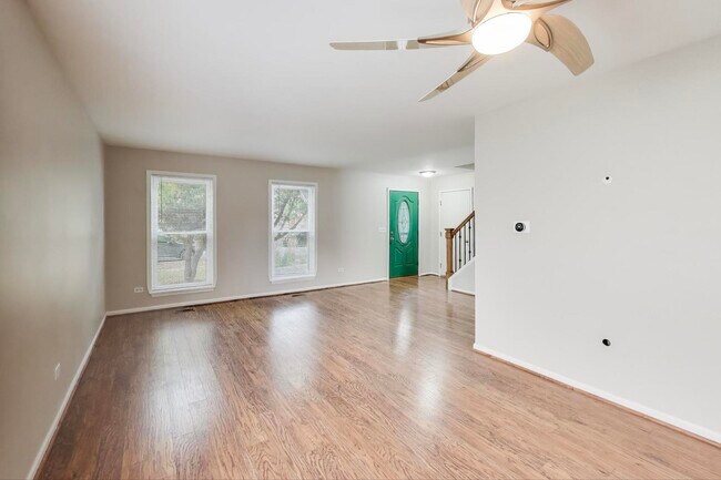 Foto del edificio - 2706 Steamboat Cir