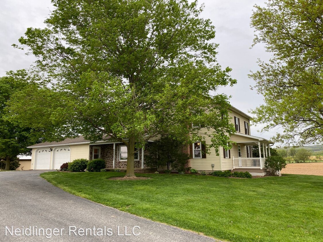 Foto principal - 4 br, 1 bath House - 100 High Road