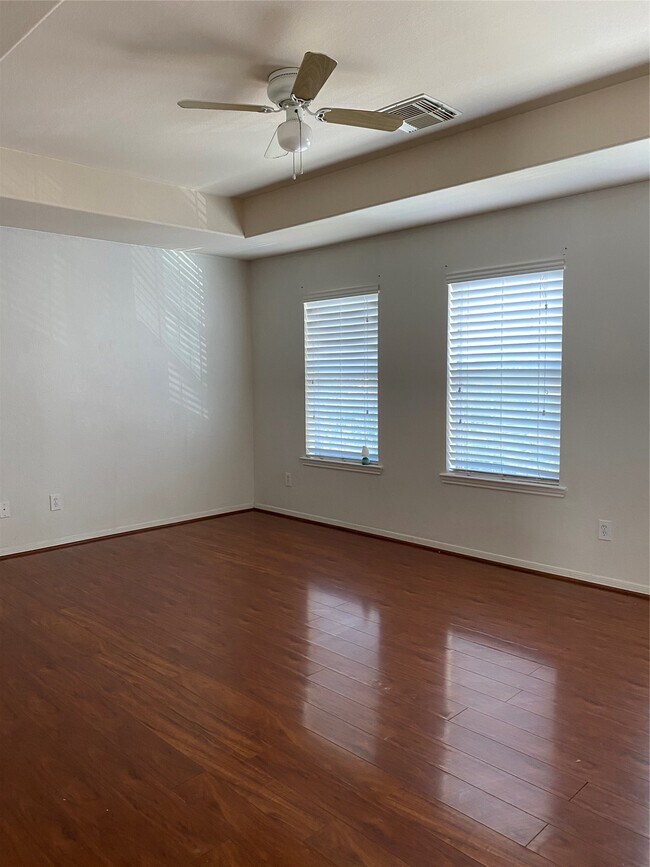 Foto del edificio - 3114 Junction Dr